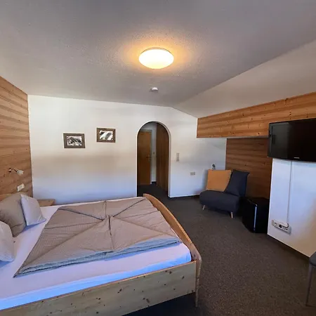 Gaestehaus Tauscher Am ゲストハウス ハルデンゼー