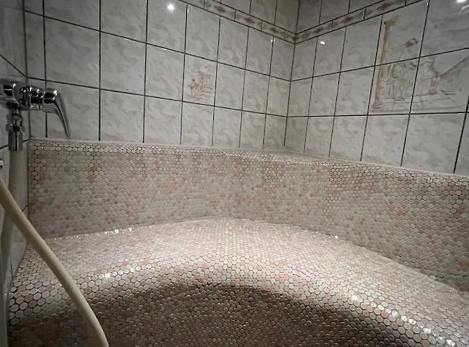 Gaestehaus Tauscher Am 3* ハルデンゼー